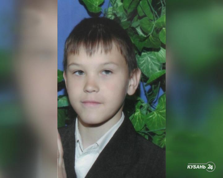 «Факты. Происшествия»: в Белореченске разыскивают 13-летнего подростка, в Ейске задержали грабителя, в Успенском районе изъяли 400 бутылок алкоголя