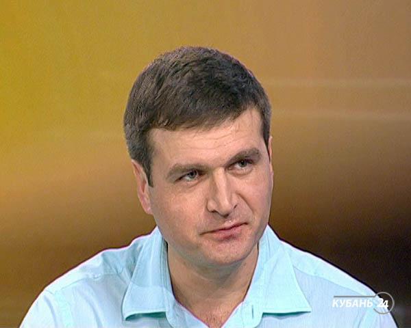 Замруководителя госинспекции труда Кубани Сергей Остапцов: основная масса обращений, а это порядка 85%, касается оплаты труда