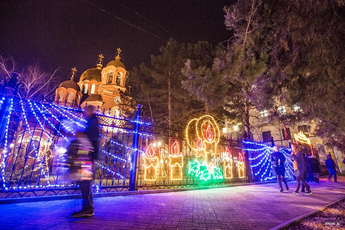 Рождественская ночь в Свято-Екатерининском кафедральном соборе Краснодара
