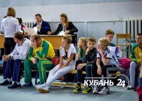 В Краснодаре состоялся чемпионат края по прыжкам на батуте