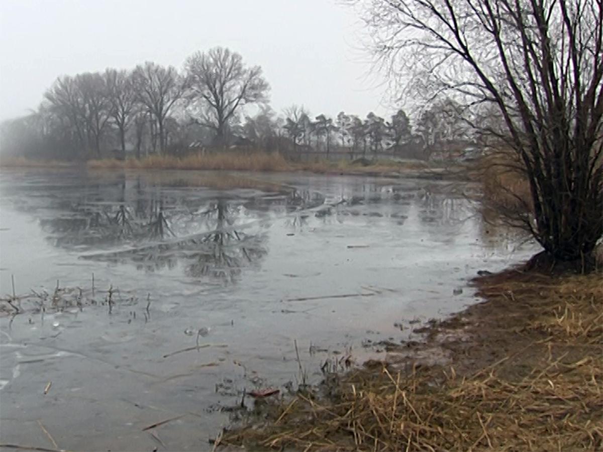 На Кубани в реке Кирпили под лед провалились пятеро подростков