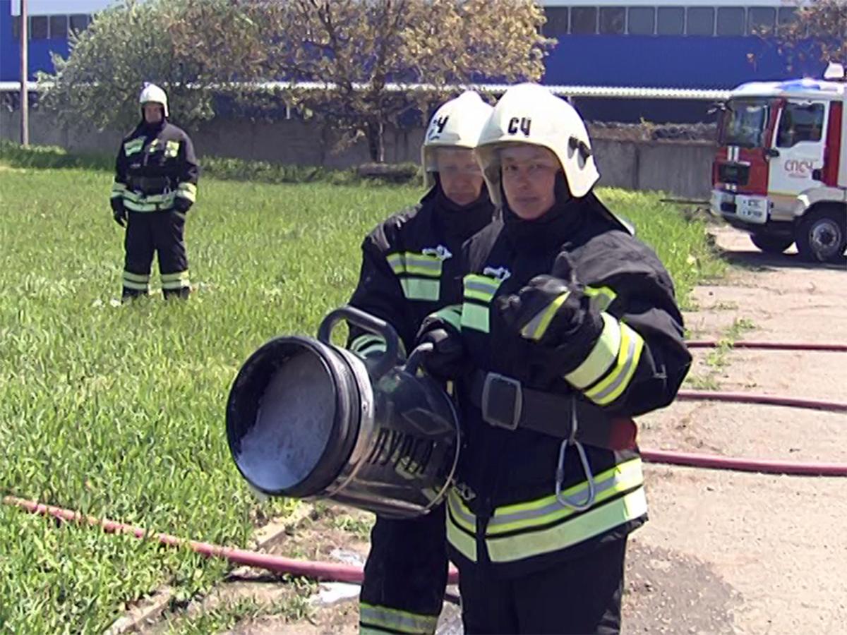 В День российской пожарной охраны журналистам показали основное рабочее оборудование