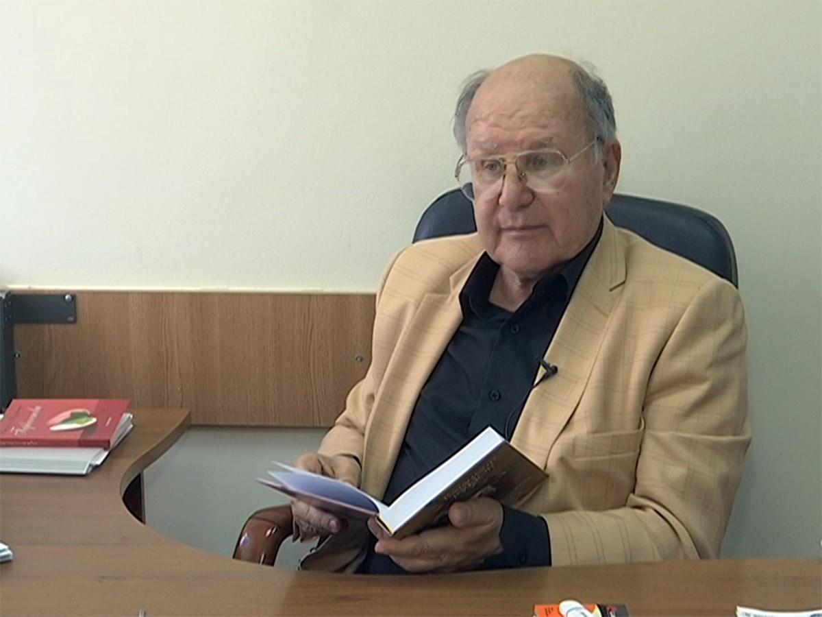 Кубанский журналист, педагог и писатель Владимир Рунов отмечает 80-летие
