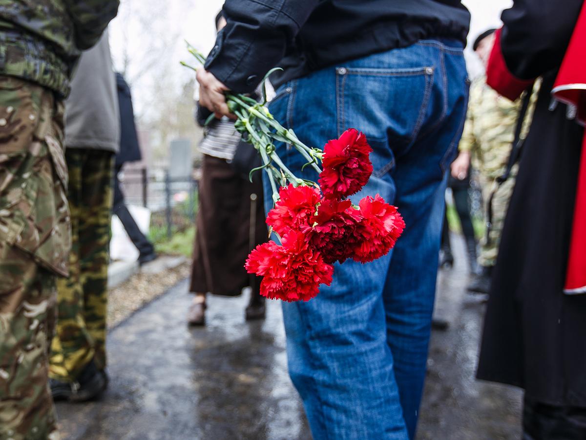 В Краснодаре почтили память Героя России Геннадия Трошева