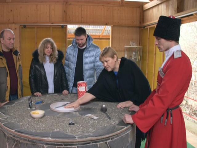 Жители Абинского района устроили традиционные святочные гадания