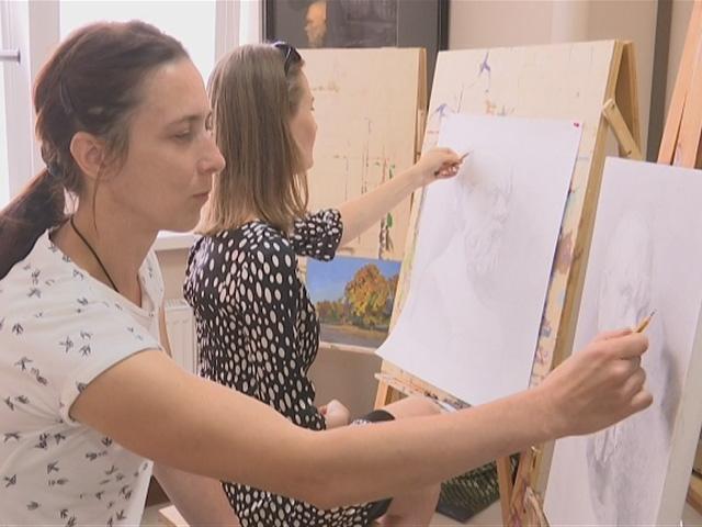 В краснодарской студии Геннадия Квашуры сдадут экзамен 50 учеников
