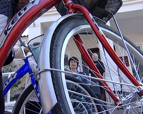 Для квартальных станицы в Каневском районе купили 12 велосипедов