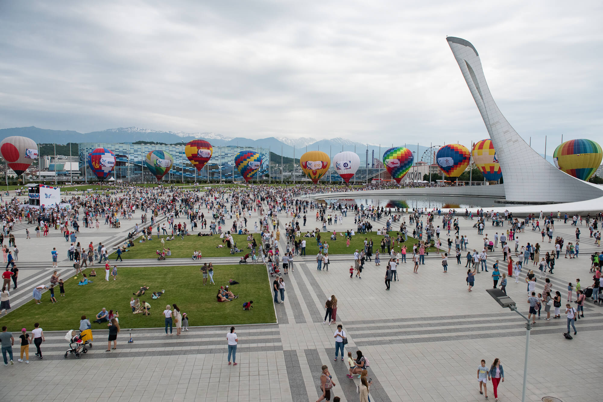 Олимпийский парк Сочи медальная площадь