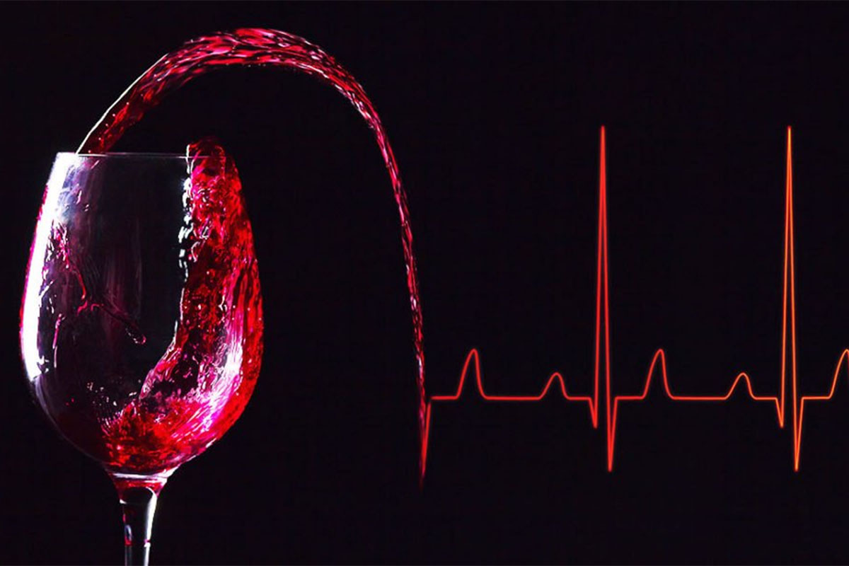 Врачи доказали — красное вино не лечит болезни сердца