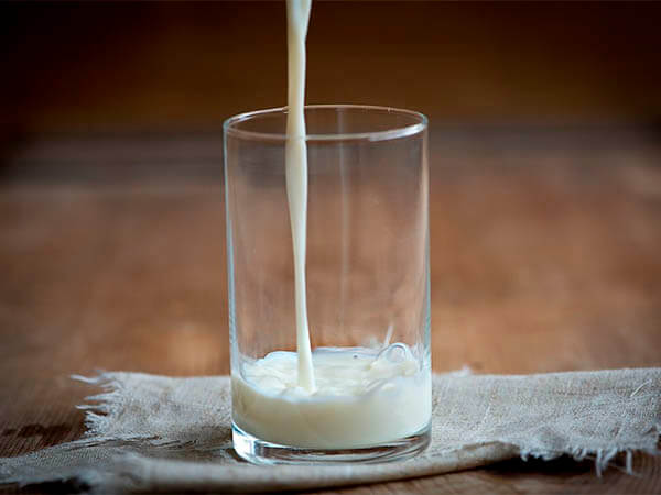 ЗОЖ: детям до пяти лет нельзя пить молоко растительного происхождения