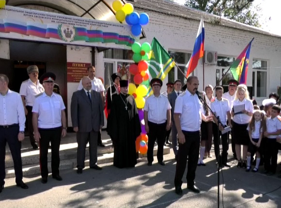 На Кубани в День знаний на охрану порядка вышли более 4 тыс. полицейских