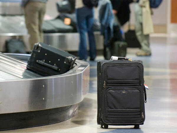 Лайфхак: как обезопасить свой багаж в аэропорту