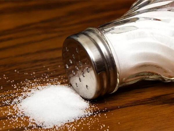 Ученые рассказали о том, как связаны соль и старческое слабоумие