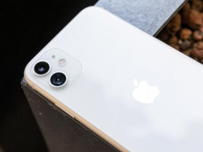 Владельцы новых iPhone 11 сообщили, что начали видеть призраков и НЛО