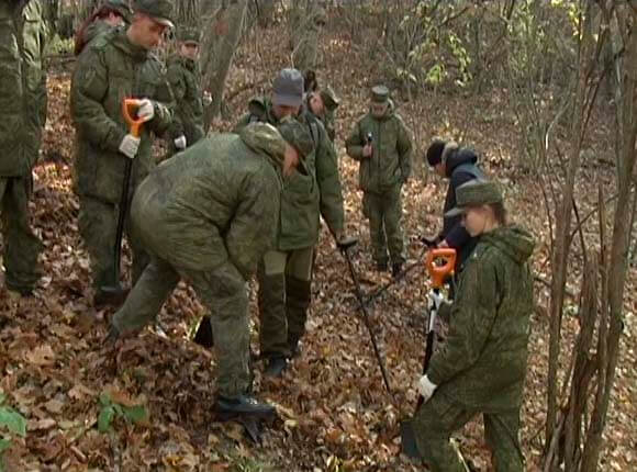 Поисковики нашли в лесах Крымского района обломки истребителя Р-39 «Аэрокобра»