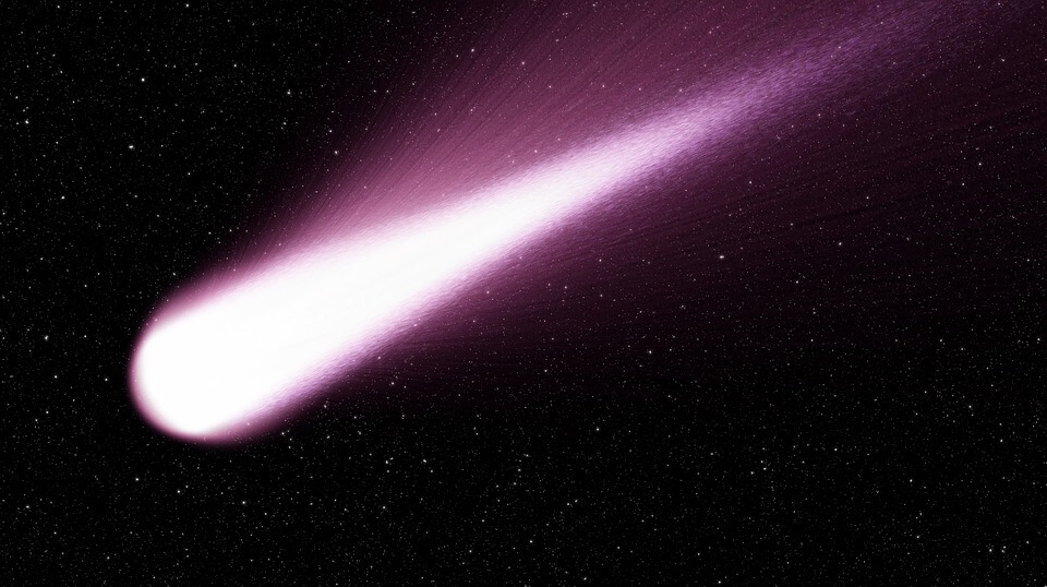 Астрофизик: кометы могут быть кораблями пришельцев