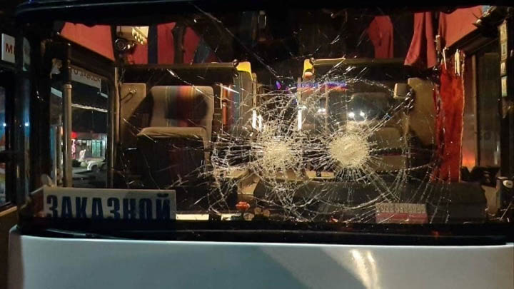 В Краснодаре полицейские разбираются в серии нападений на вахтовые автобусы