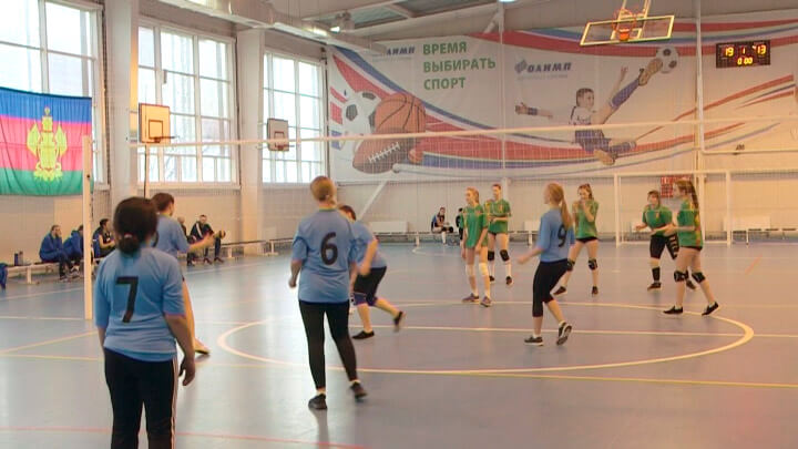 В Тбилисском районе прошел зональный волейбольный турнир Сельских игр Кубани