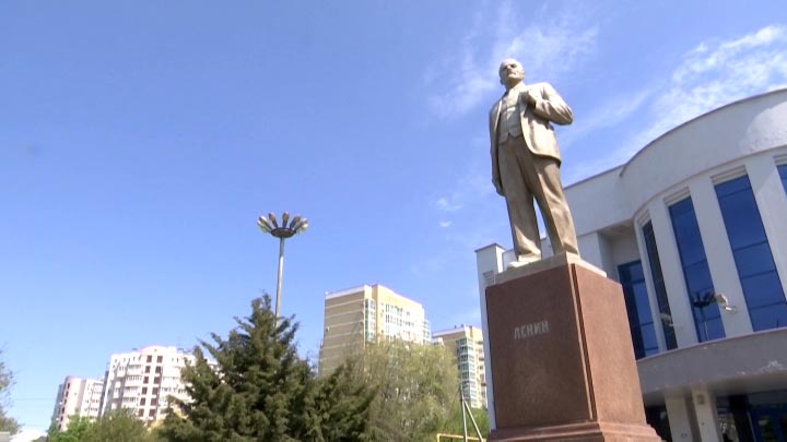 На Кубани вспомнили истории военных лет, связанные с памятниками Ленину
