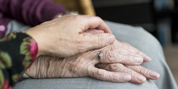 Ученые выяснили, как продлить жизнь пожилым людям