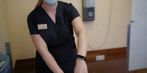 В Новороссийске врачи вернули слух и зрение девушке с тромбозом синусов мозга