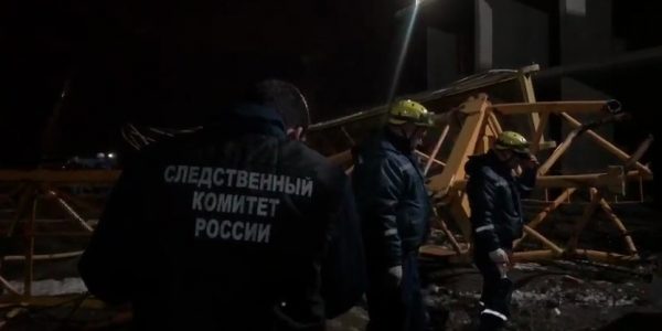 При падении башенного крана в Краснодаре погиб еще один человек