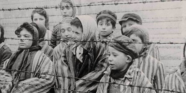 Важно помнить: 5 фактов о Холокосте