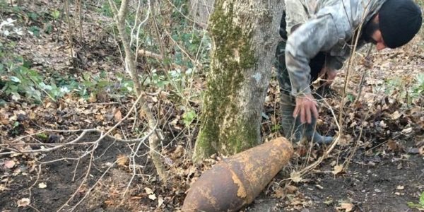 В Туапсинском районе во время тушения лесного пожара нашли бомбу времен войны