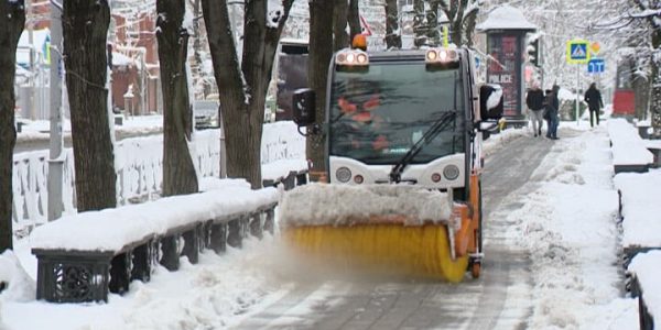 В Краснодарском крае устраняют последствия мощного снегопада. «Факты 24»