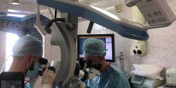 Кубанские хирурги спасли пациента с раком гортани