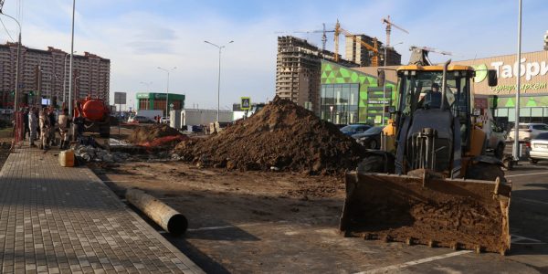 В Краснодаре начали строить первый подземный переход на улице Метальникова