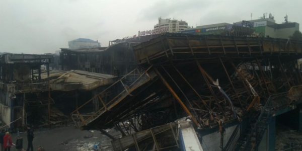 Последствия пожара: появилось видео со сгоревшим рынком в Сочи