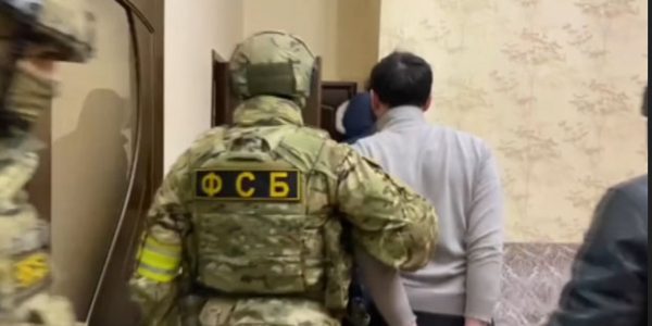 Появилось видео задержания планировавших теракты на Кавказе экстремистов