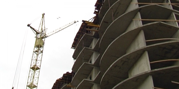 На Кубани прокуратура проверит стройки с башенными кранами