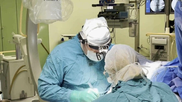 Операция семья 2023. Главная специальная операция впереди. Глаза спасенные после ранения. Пластические хирурги спасли лицо солдату.