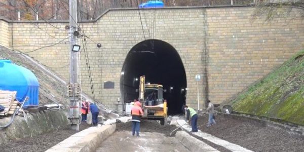 В Краснодарском крае в этом году реконструируют два железнодорожных тоннеля