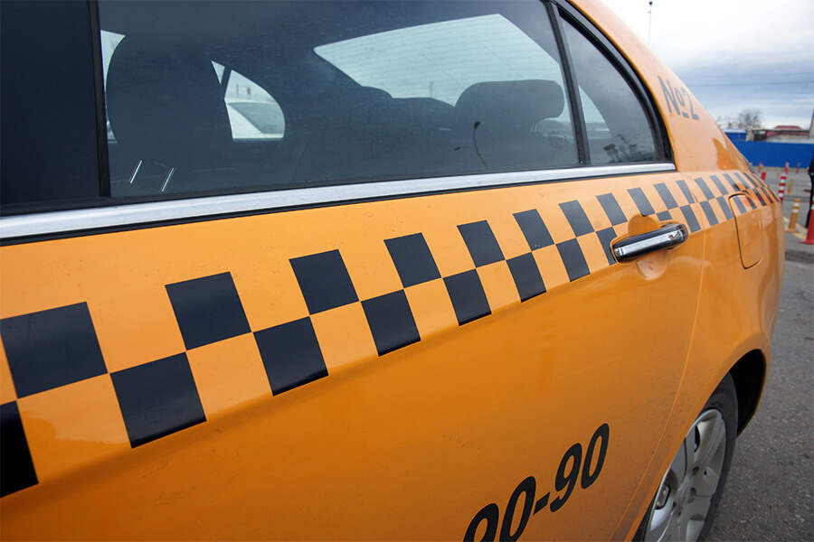 Службы такси в Сочи не будут повышать стоимость поездок в ближайшие дни