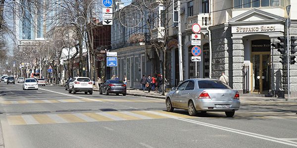 В Краснодаре улица Красная не будет пешеходной по выходным в течение 2 месяцев