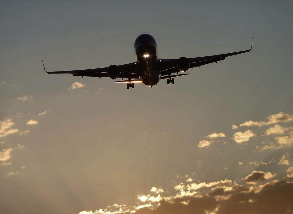В аэропорту Краснодара ожидается аварийная посадка самолета из Москвы