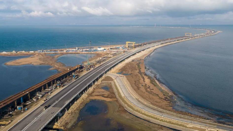 На Кубани проведут новое освещение на дороге к Крымскому мосту