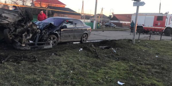 На Кубани полицейский стал виновником ДТП, в котором погибли два человека