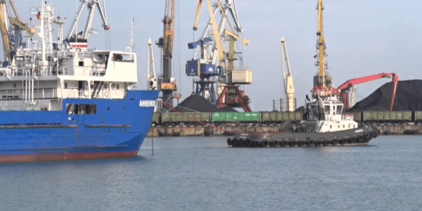 Новороссийский торговый порт купит шесть кранов за 33,1 млн евро