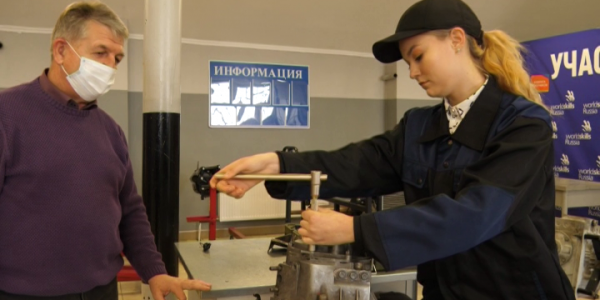 В Лабинском аграрном техникуме на автослесаря учится единственная девушка