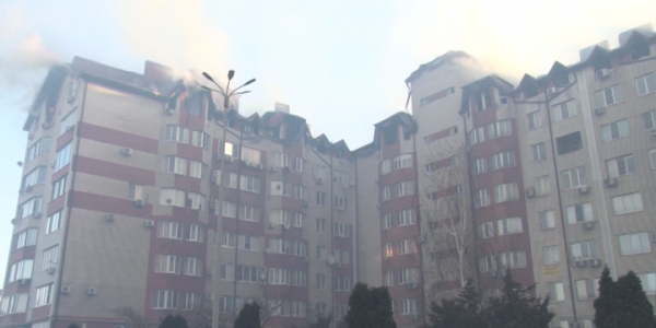 В Анапе 150 жильцов сгоревшего дома разместили в гостиницах города