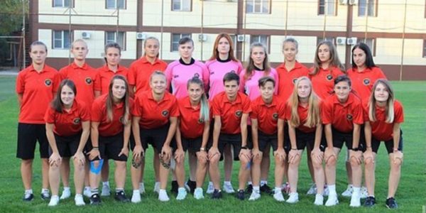 Новороссийский женский футбольный клуб расформировали из-за отсутствия денег