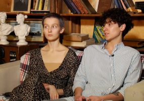 Артистка Полина Глухих: основной посыл спектакля — обратиться внутрь себя