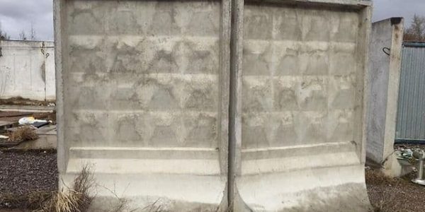 В Анапе мужчина украл у соседа три бетонные секции для забора