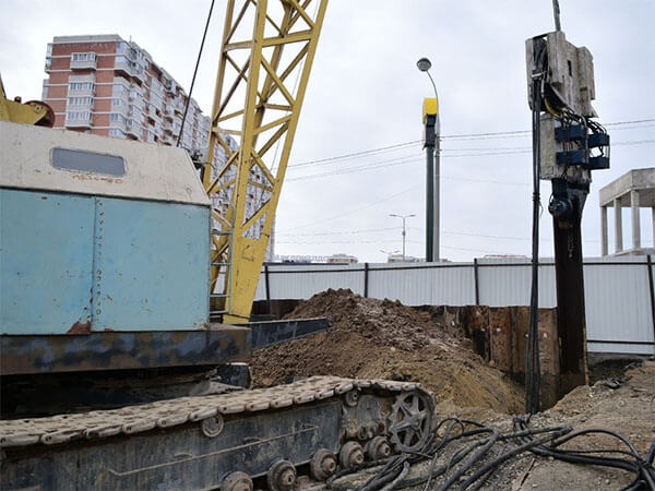 В Краснодаре по нацпроекту начался ремонт дороги на улице Российской