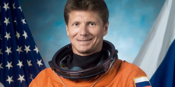Совершивший пять полетов кубанский космонавт Геннадий Падалка отметил юбилей