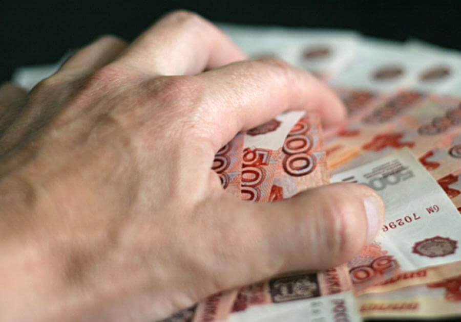 «Вложил и прогорел»: жители Сочи передали трейдеру 15 млн рублей и лишились сбережений